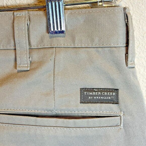 Timber Creek By Wrangler Mens 34x30 Tan Straight Chino Pants Pleated Front - Picture 4 of 11